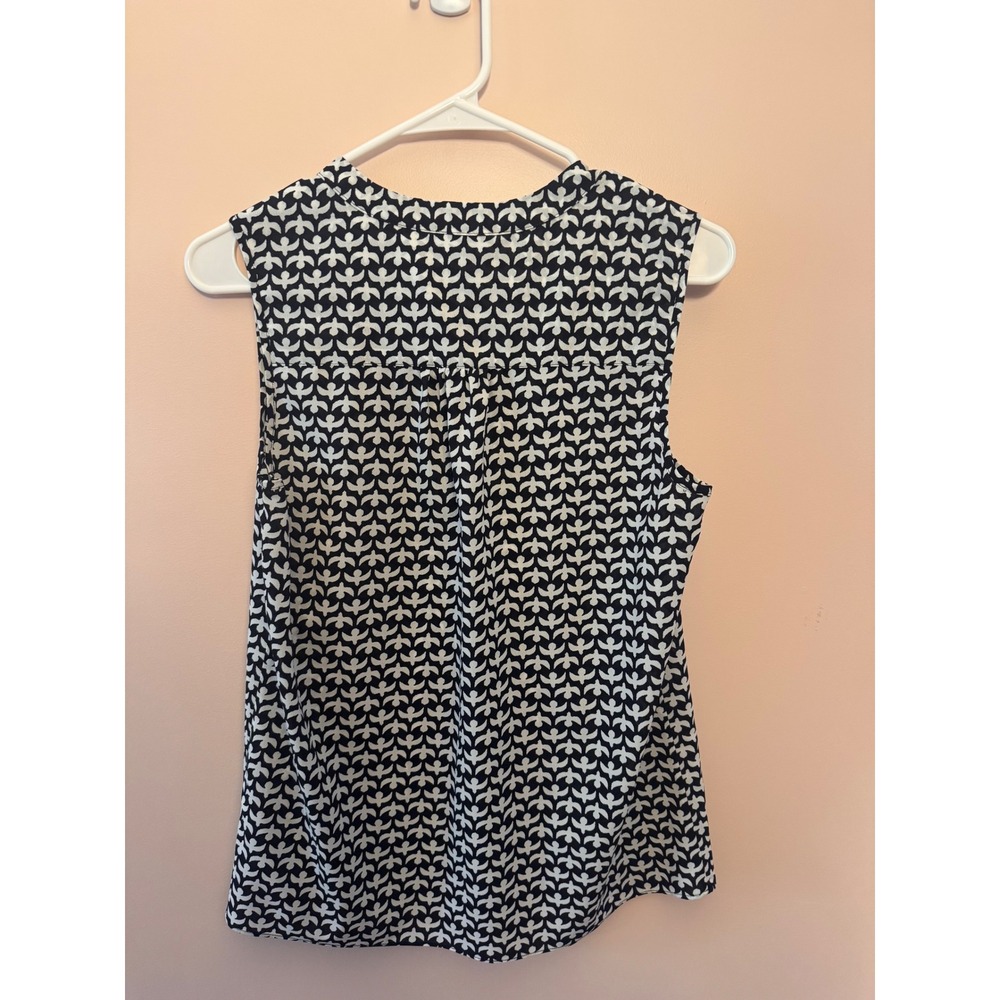 Jones New York Collection‎ Blouse Sleeveless Blue White Pattern Size 4 - Picture 2 of 4